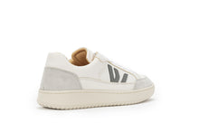 Load image into Gallery viewer, THE WANDERER SNEAKERS - White Grey