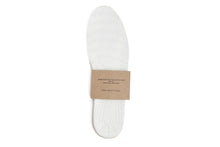 Load image into Gallery viewer, Leather INSOLE - Recycled latex footbed - Wayz Sneakers - ethical sneakers with a humanistic footprint