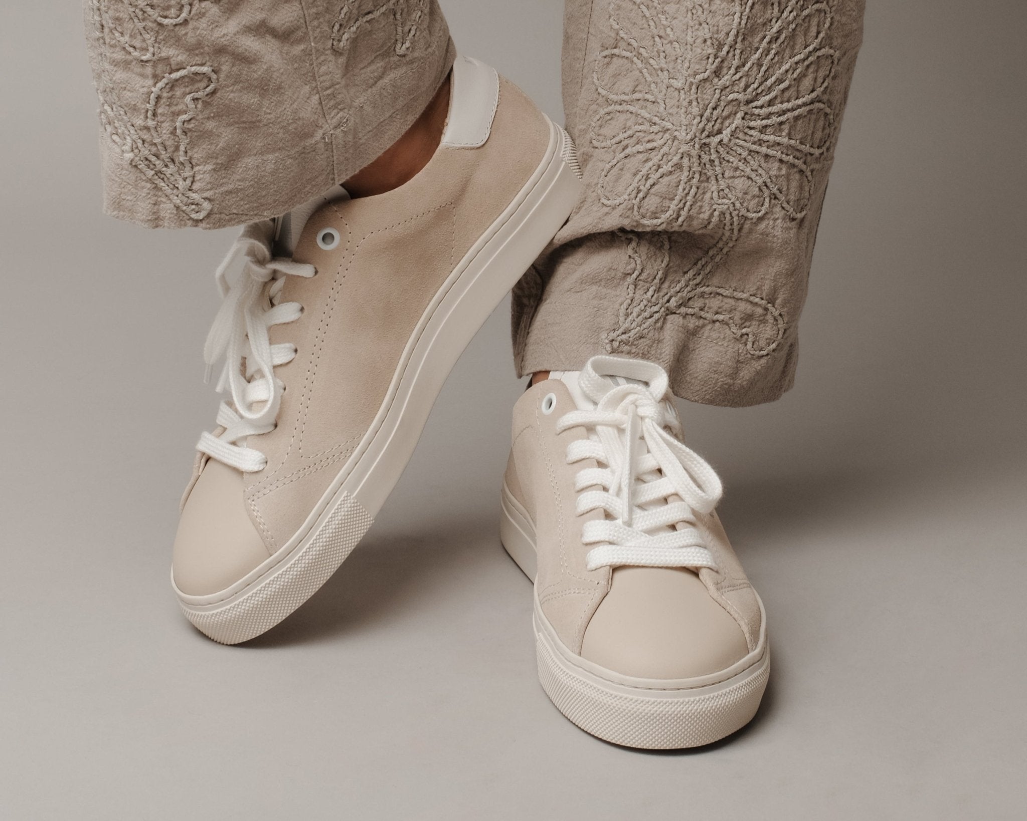 THE GRIT SNEAKERS - Beige - Wayz Sneakers - ethical sneakers with a humanistic footprint