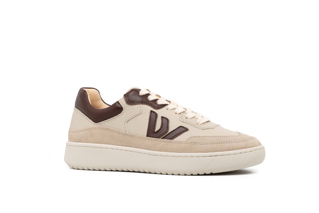 Wayz Misfit sneakers Beige Brown on a white background