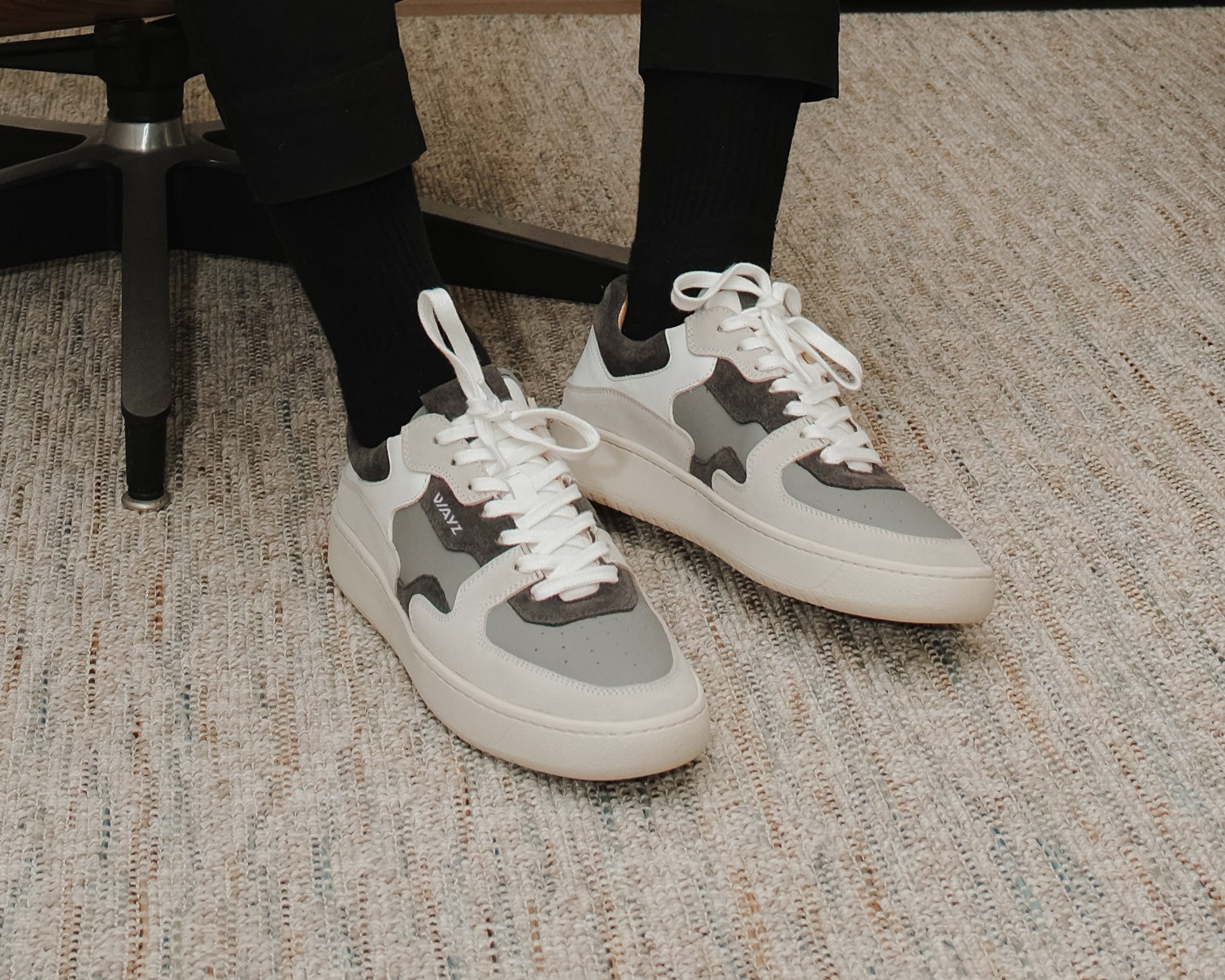 THE SONDER SNEAKERS - White Beige Lilla - Wayz Sneakers - ethical sneakers with a humanistic footprint